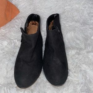 Black ankle boots,size9